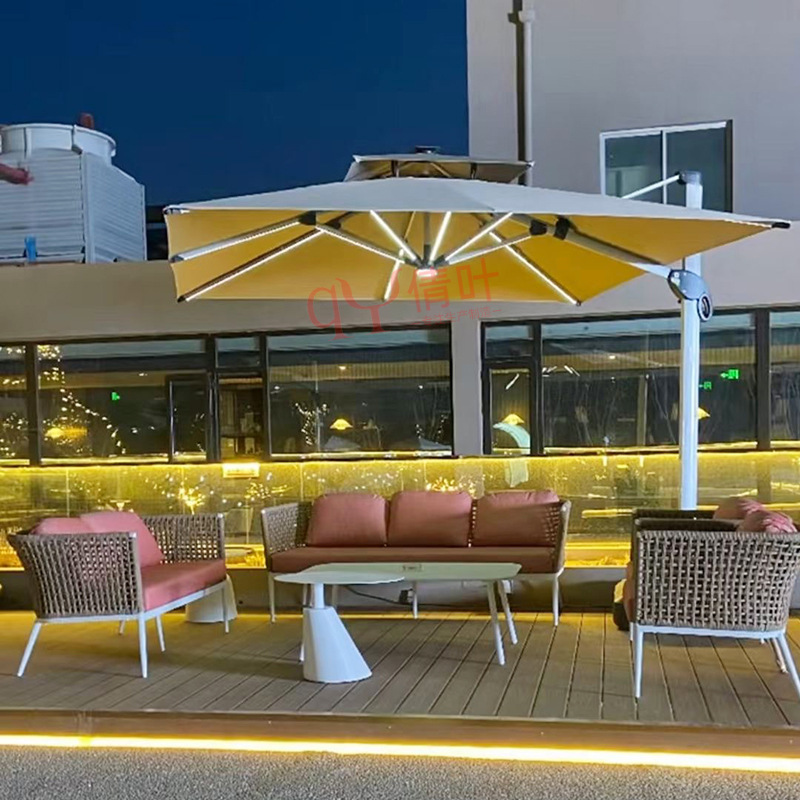 Ombrellone da Esterno per Cort - Outdoor Furniture Manufacturer recensione e prezzo