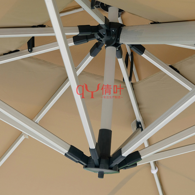 Ombrellone da Esterno per Cort - Outdoor Furniture Manufacturer recensione e prezzo