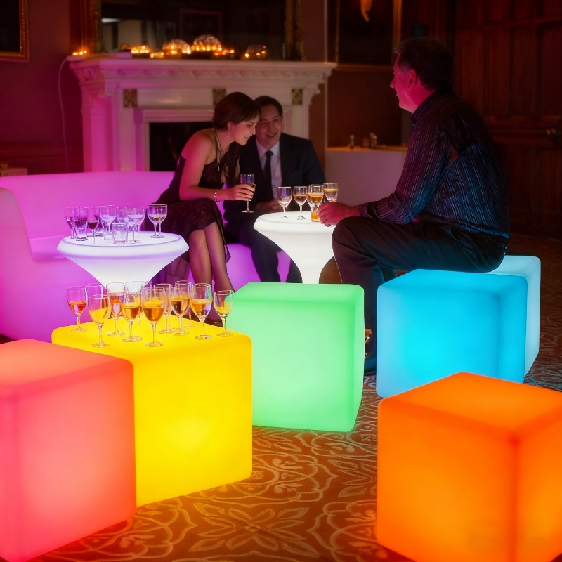 Sgabello da Bar a Cubo Illumin - Outdoor Furniture For Pool recensione e prezzo