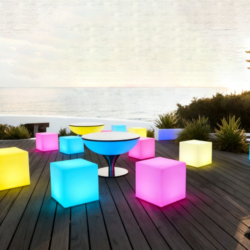 Sgabello da Bar a Cubo Illumin - Outdoor Furniture For Pool recensione e prezzo